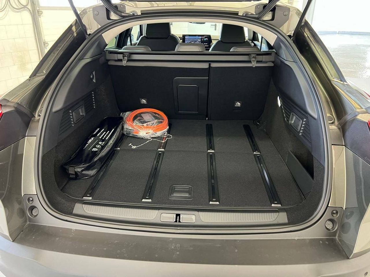 Citroën C5 X Shine Hybrid 180 e-EAT8 - foto 5