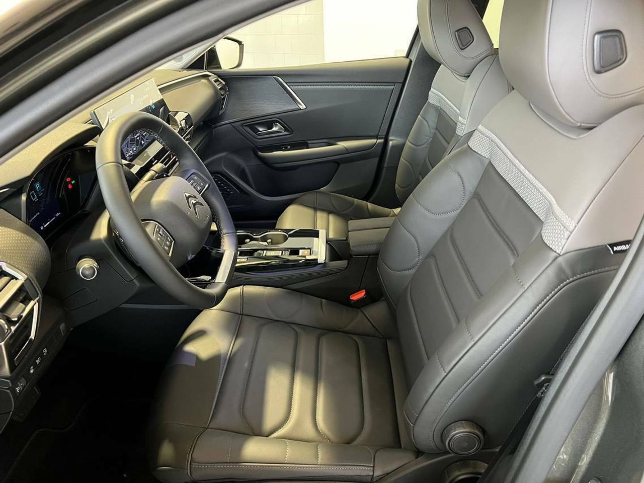 Citroën C5 X Shine Hybrid 180 e-EAT8 - foto 9