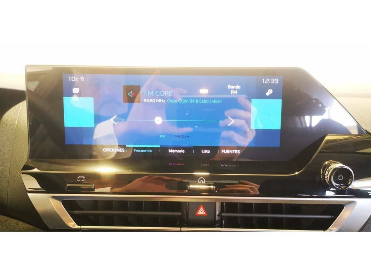 Citroën C4 Feel Pack ë-C4 eléctrico 100kW - foto 24