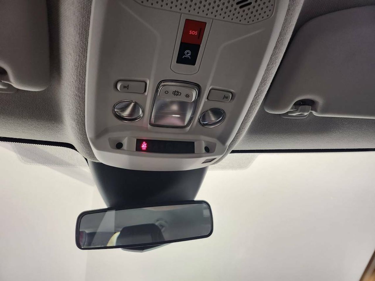 Citroën C4 Feel Pack ë-C4 eléctrico 100kW - foto 27