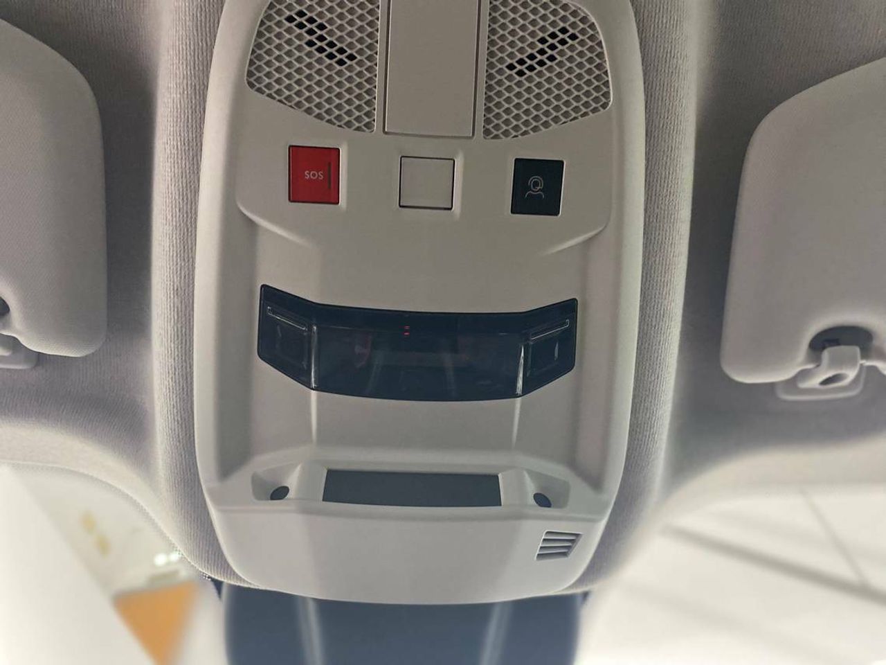 Fiat 600 RED 600e   54kwh 115kw (156cv) - foto 20