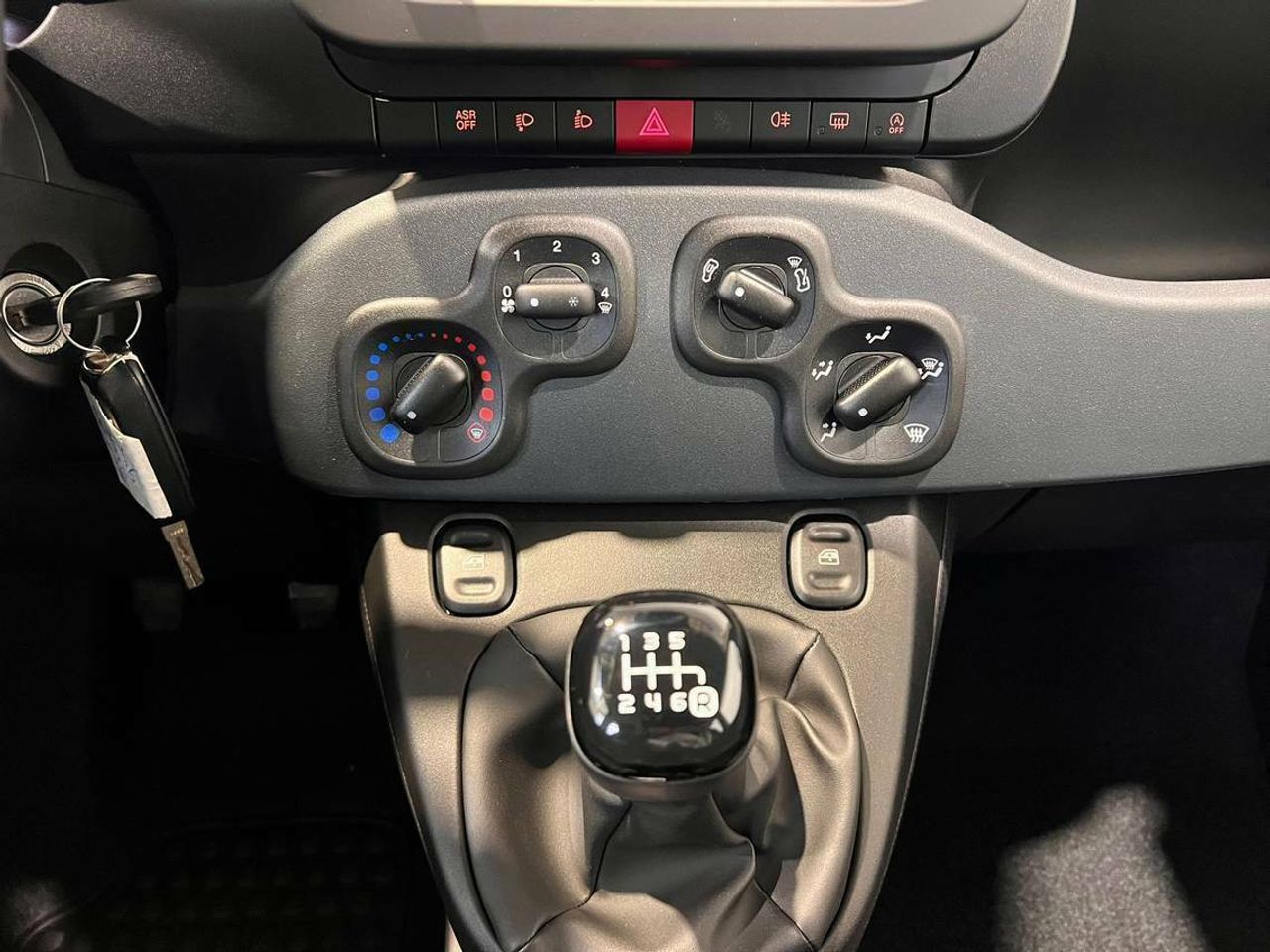 Fiat Panda Panda Urban Hybrid 1.0 51kw (70CV) - foto 17