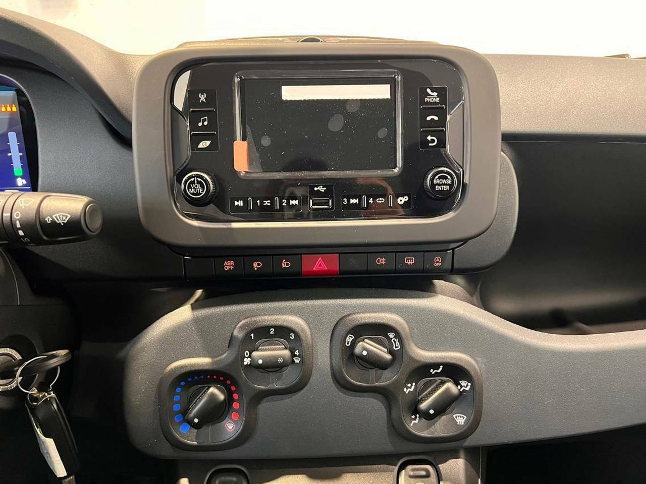 Fiat Panda Panda Urban Hybrid 1.0 51kw (70CV) - foto 18