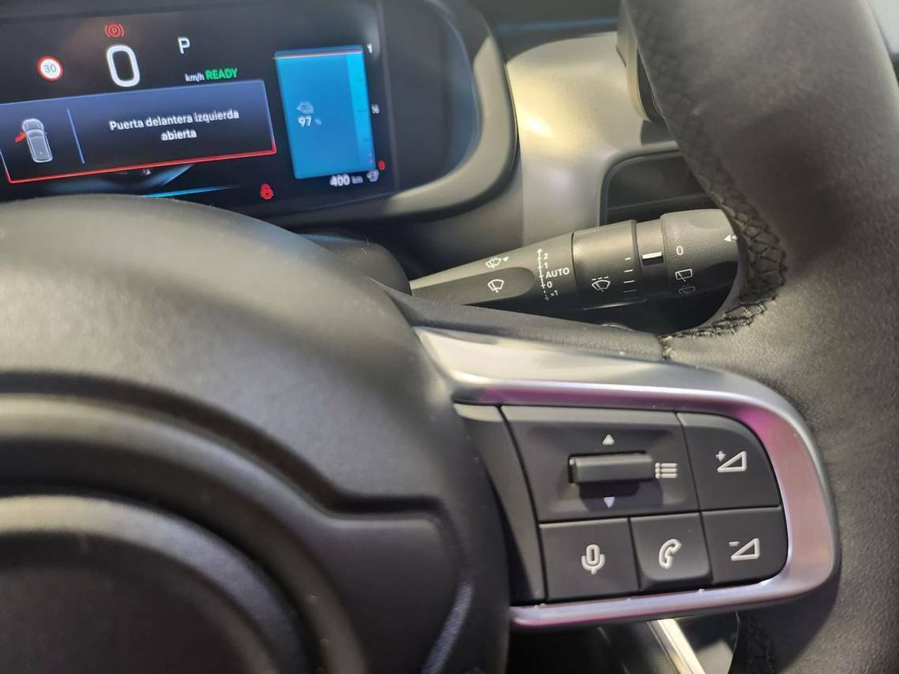 Jeep Avenger Summit BEV 115kW (156CV) - foto 22