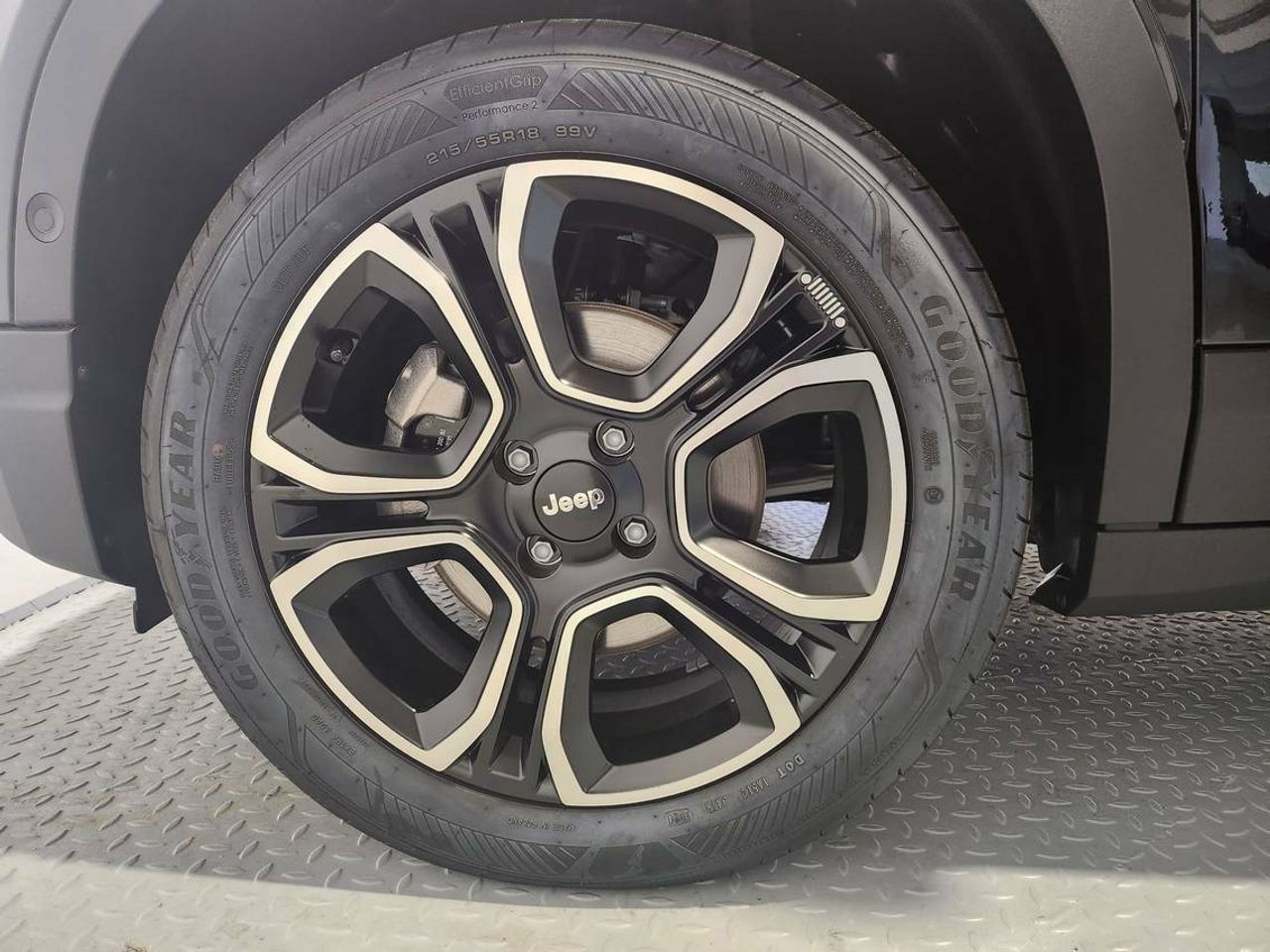 Jeep Avenger Summit BEV 115kW (156CV) - foto 16