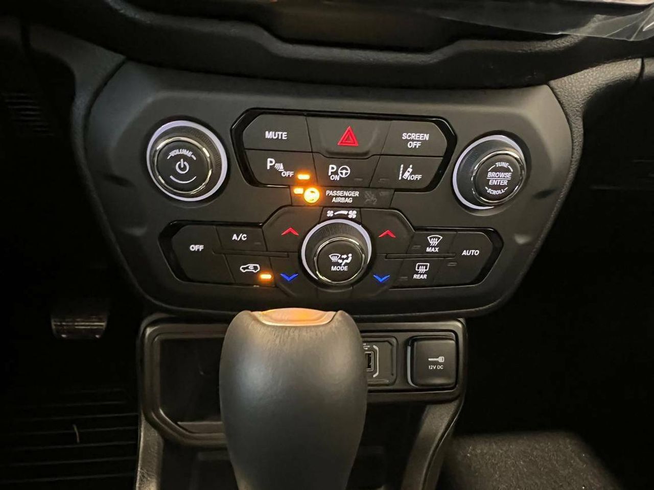 Jeep Renegade Summit eHybrid   1.5 MHEV 130hp AT EAWD - foto 18