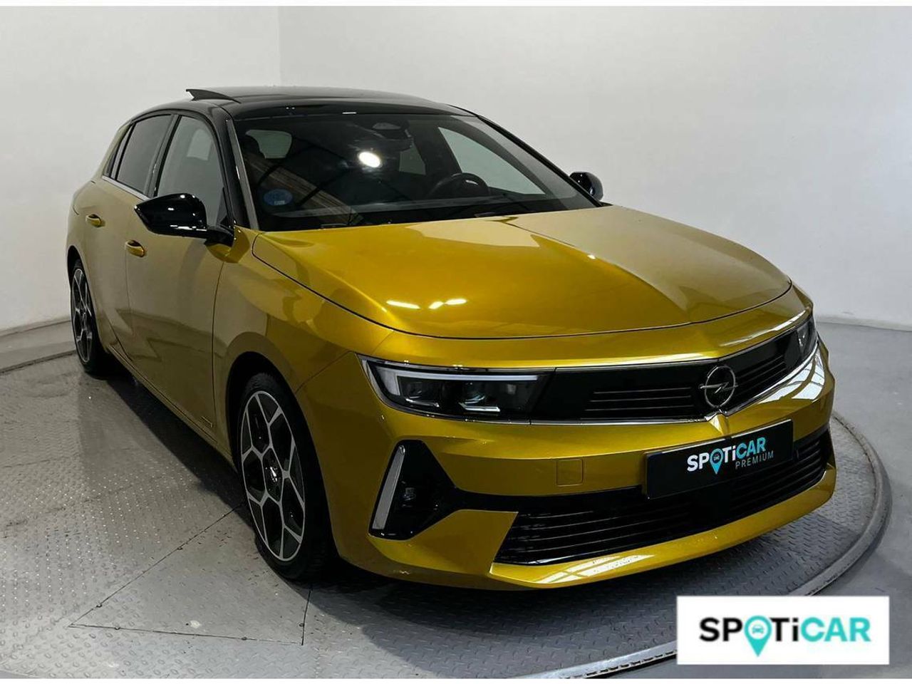 Opel Astra Ultimate 1.6T Hybrid 132kW (180CV)   Auto - foto 3