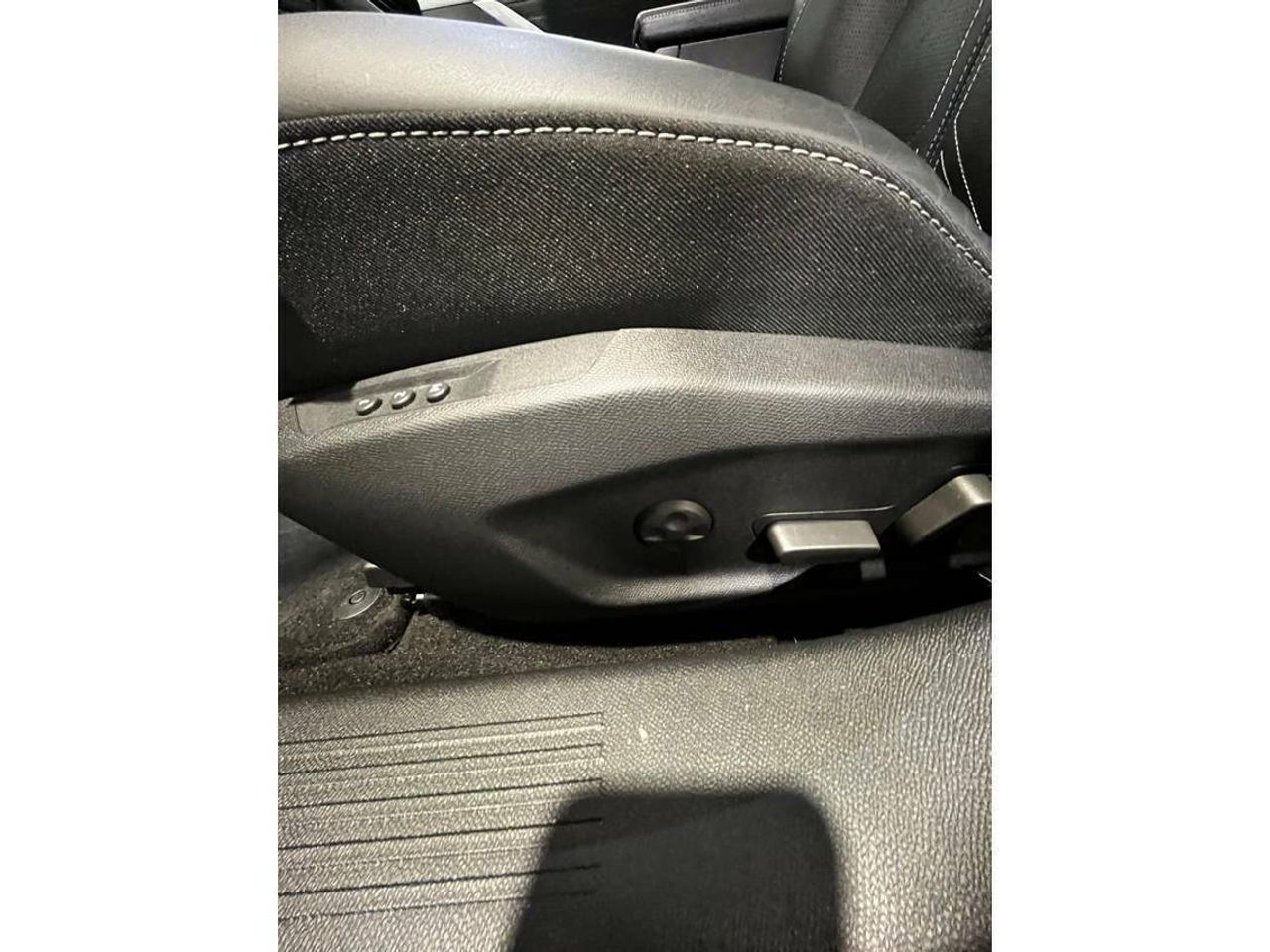 Opel Astra Ultimate 1.6T Hybrid 132kW (180CV)   Auto - foto 12