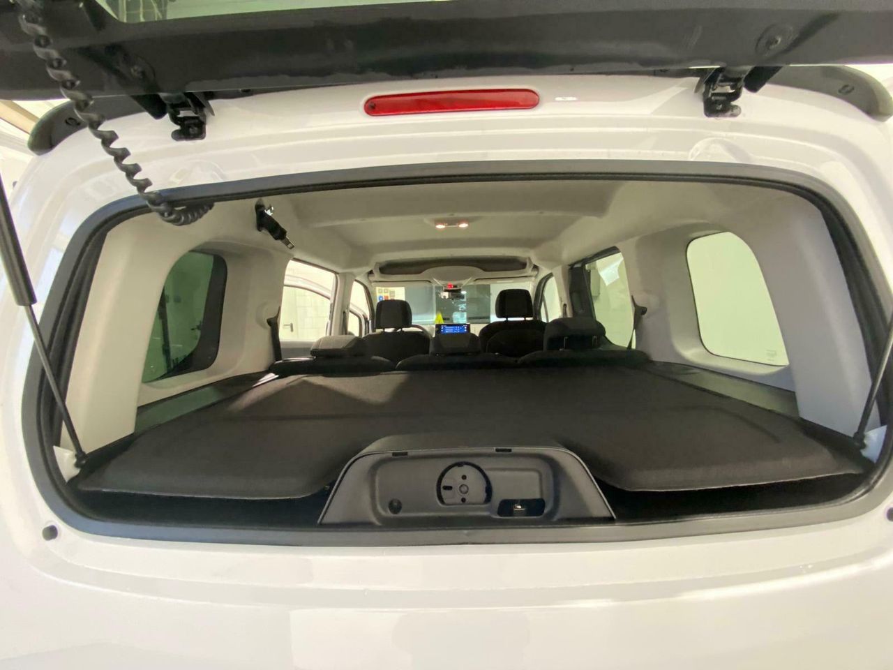 Opel Combo 100 Cv 1.5 Td S/S MT6 €6.4 - foto 31