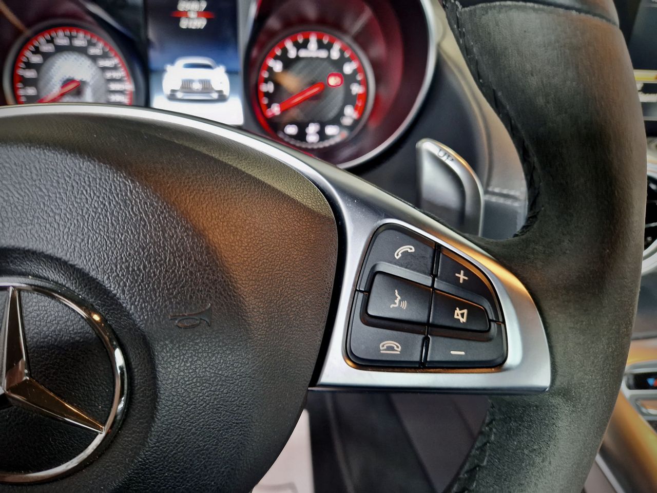 Mercedes AMG-GT  S.  - Foto 14