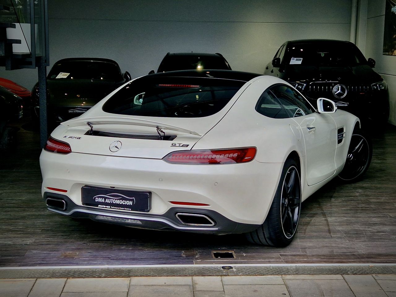Mercedes AMG-GT  S.  - Foto 5
