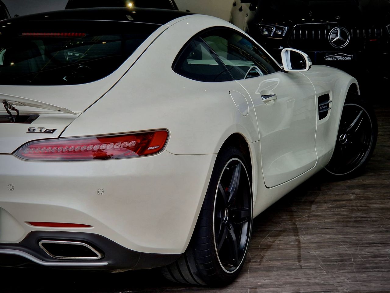 Mercedes AMG-GT  S.  - Foto 17