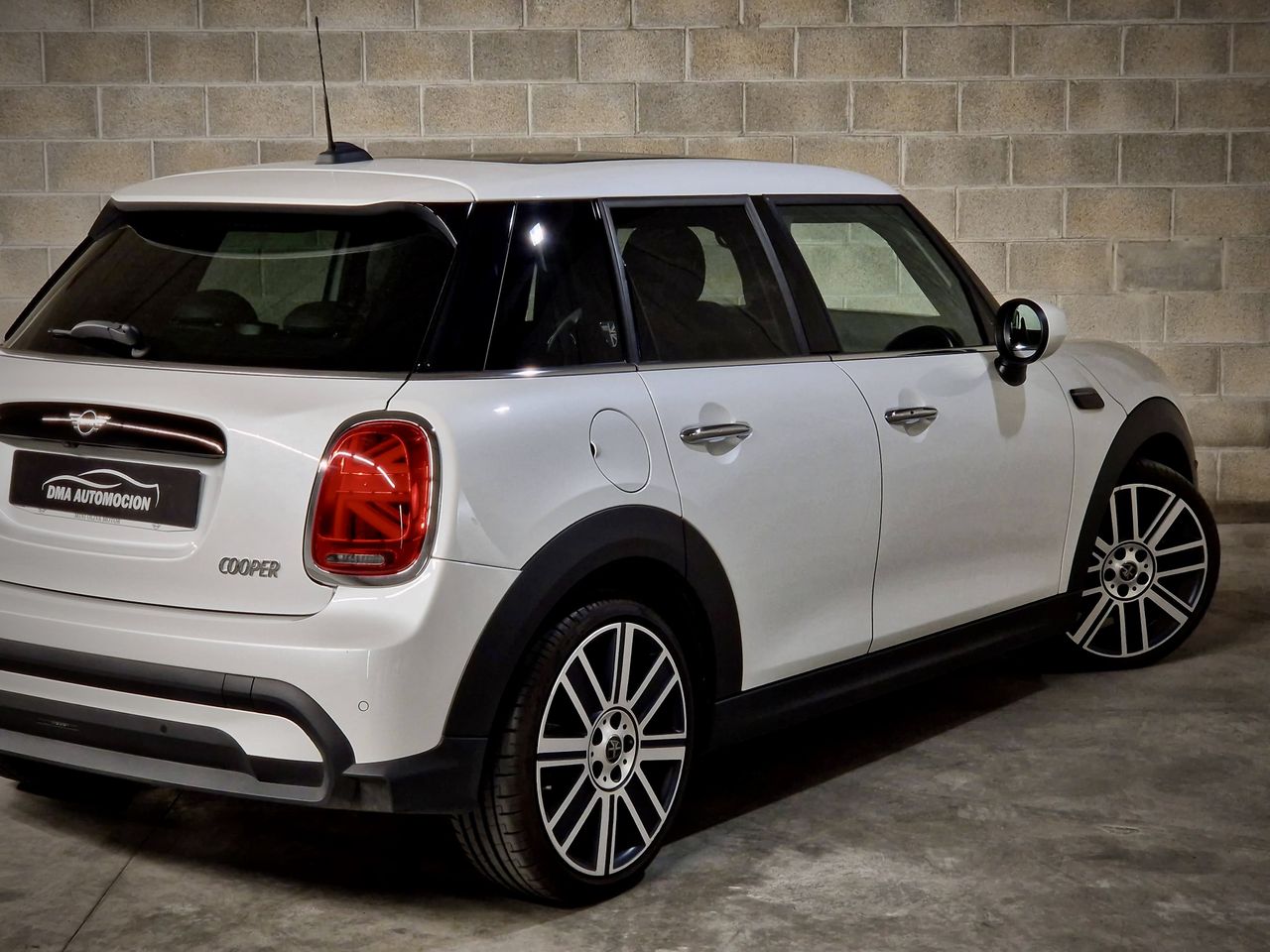 MINI 5 Puertas COOPER YOURS  - Foto 16