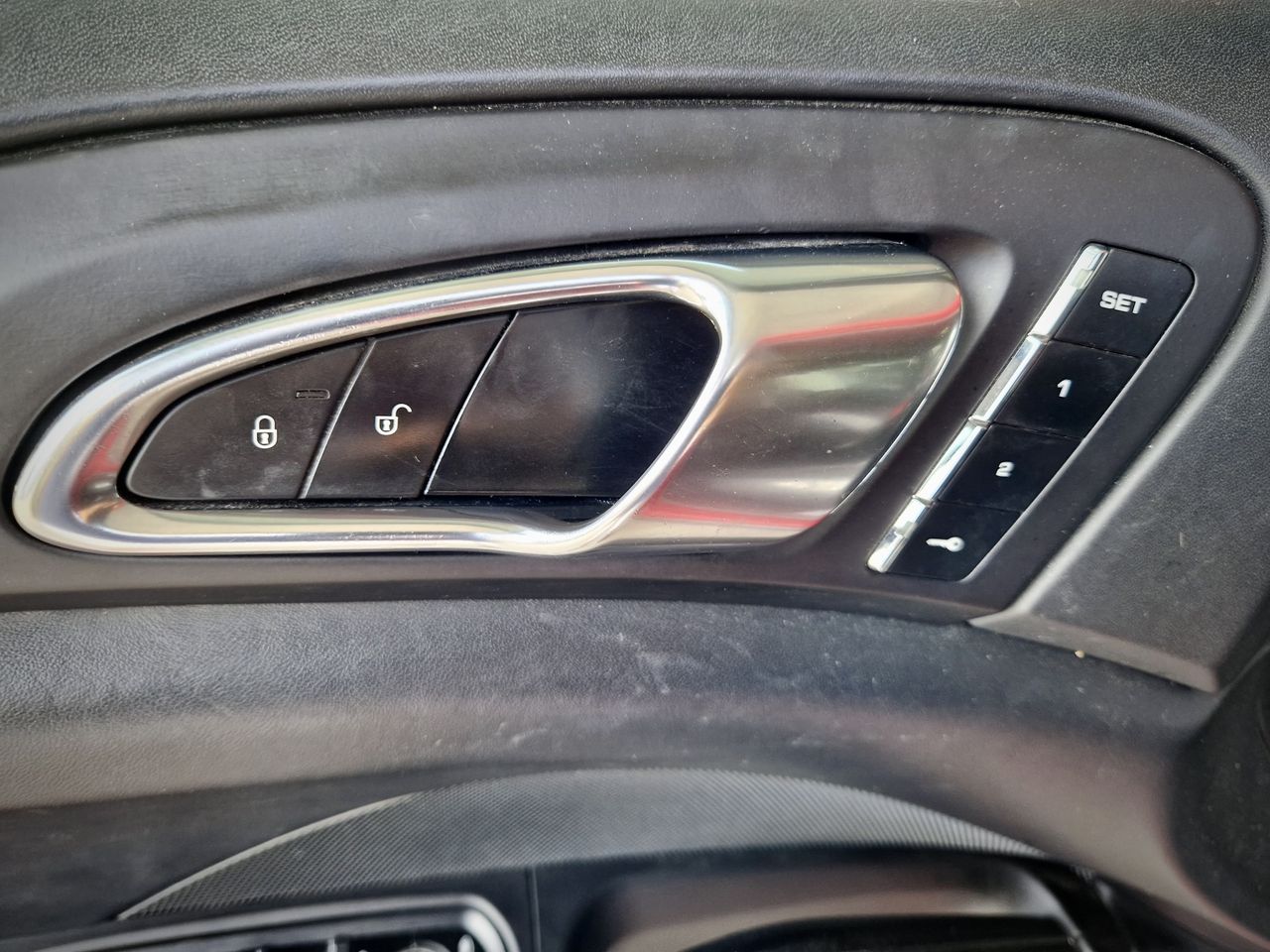 Porsche Cayenne .  - Foto 17