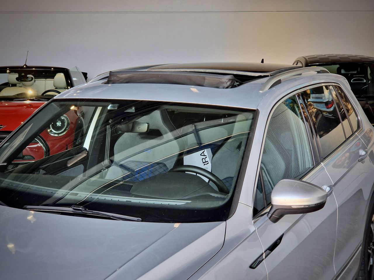 Volkswagen Tiguan R  - Foto 15