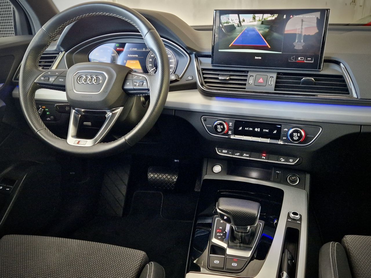 Audi Q5 55 TFSI e quattro.  - Foto 14