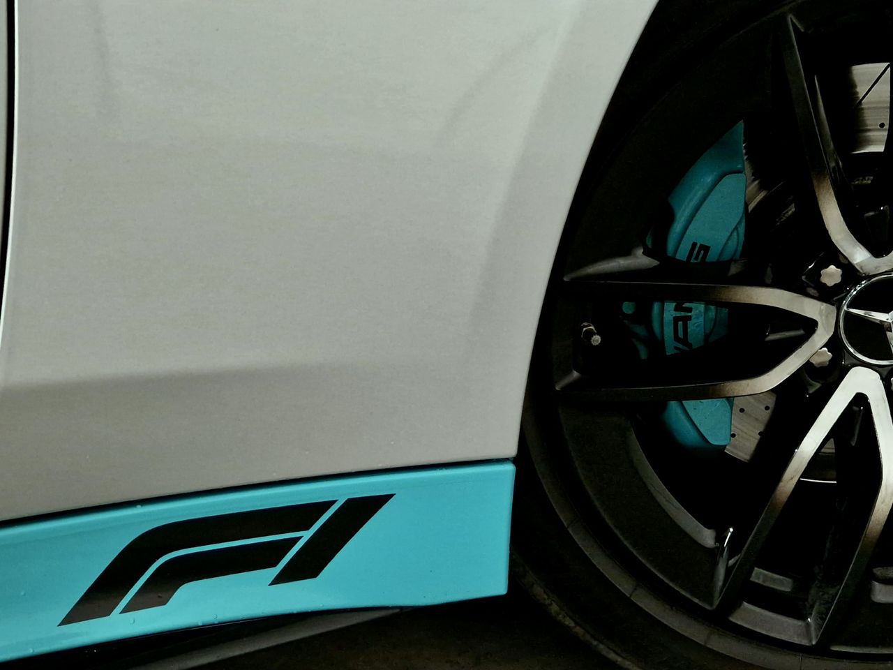 Mercedes AMG-GT  43 4MATIC  - Foto 18