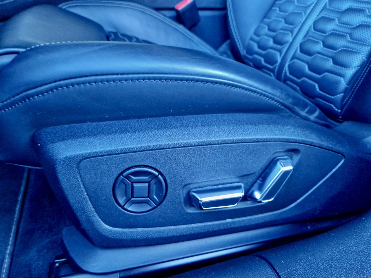 Audi A6 RS6 Avant TFSI quattro  - Foto 4