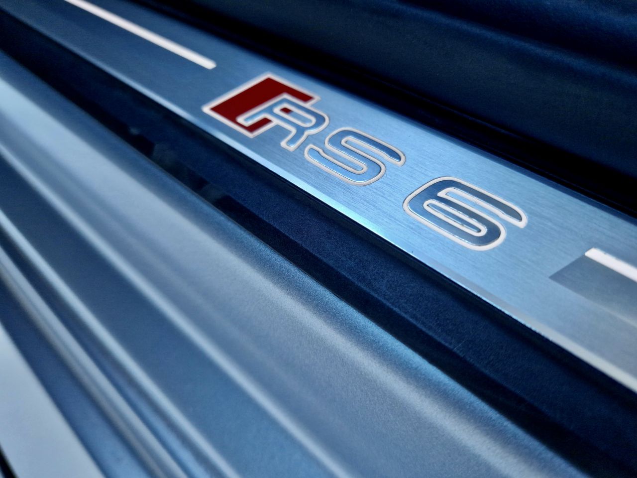 Audi A6 RS6 Avant TFSI quattro  - Foto 15