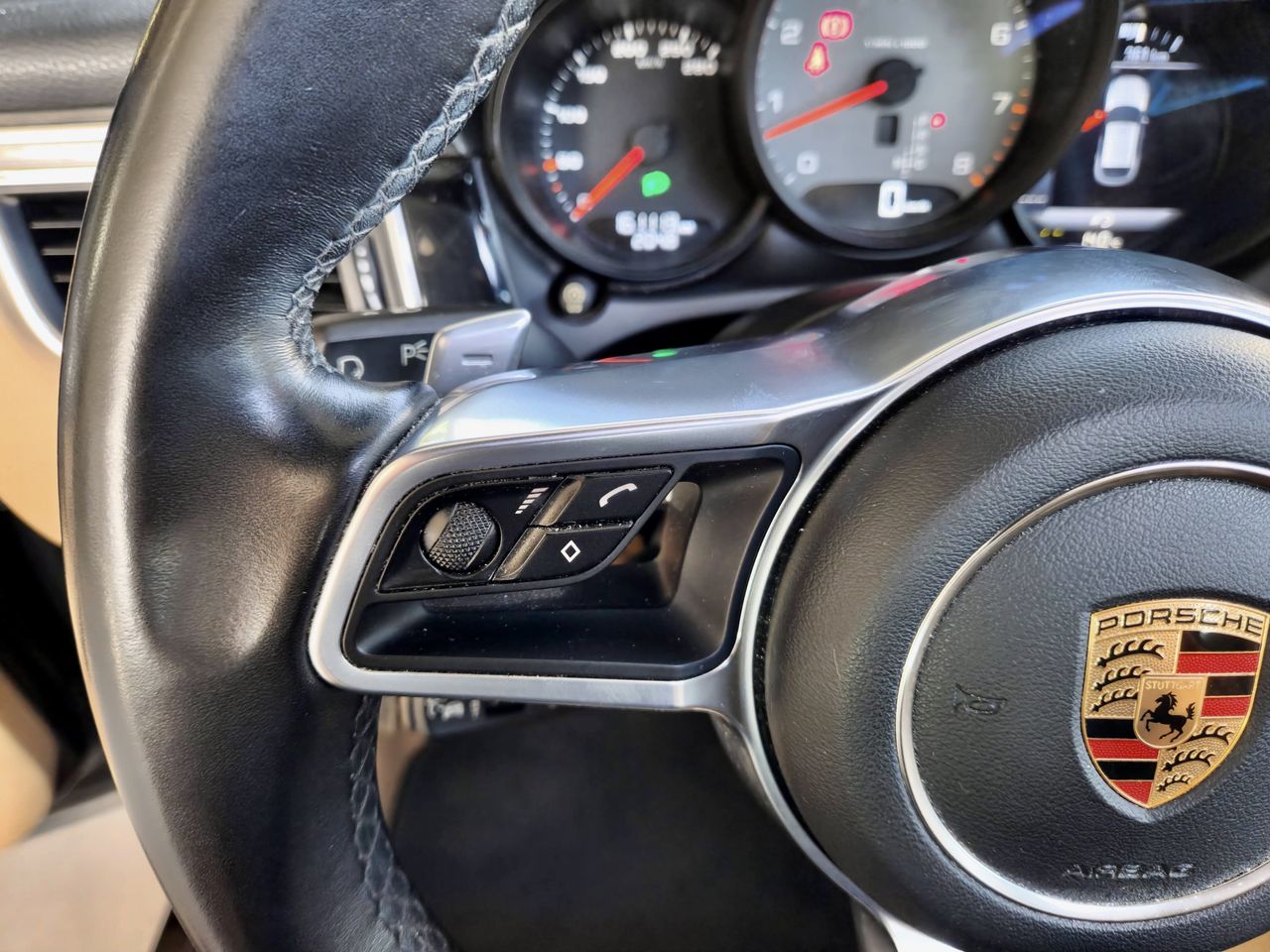 Porsche Macan S.  - Foto 15