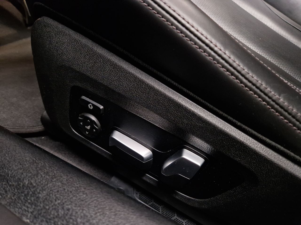 BMW Serie 8 850i Xdrive  - Foto 5