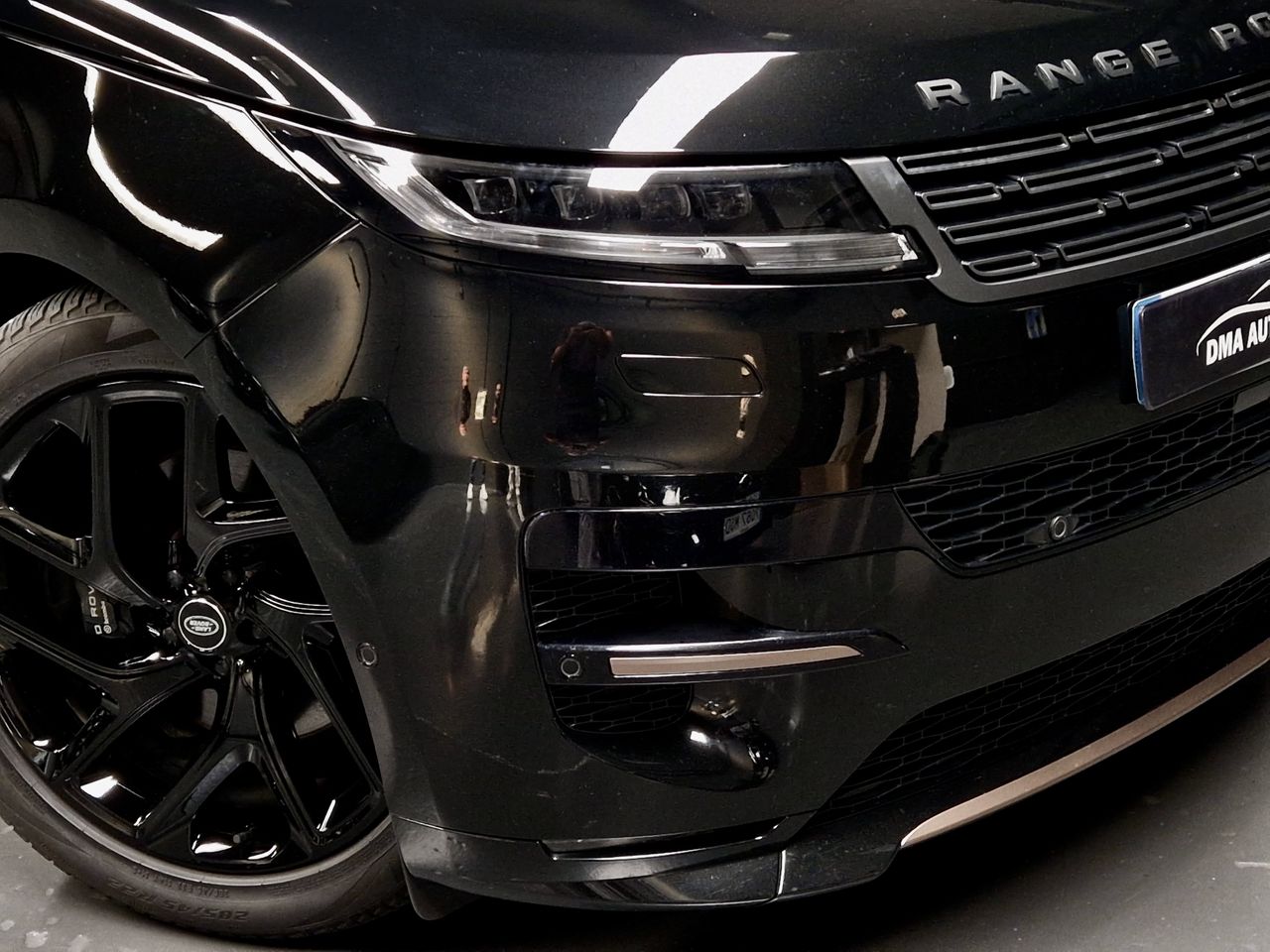 Land-Rover Range Rover Sport Dynamic SE  - Foto 24