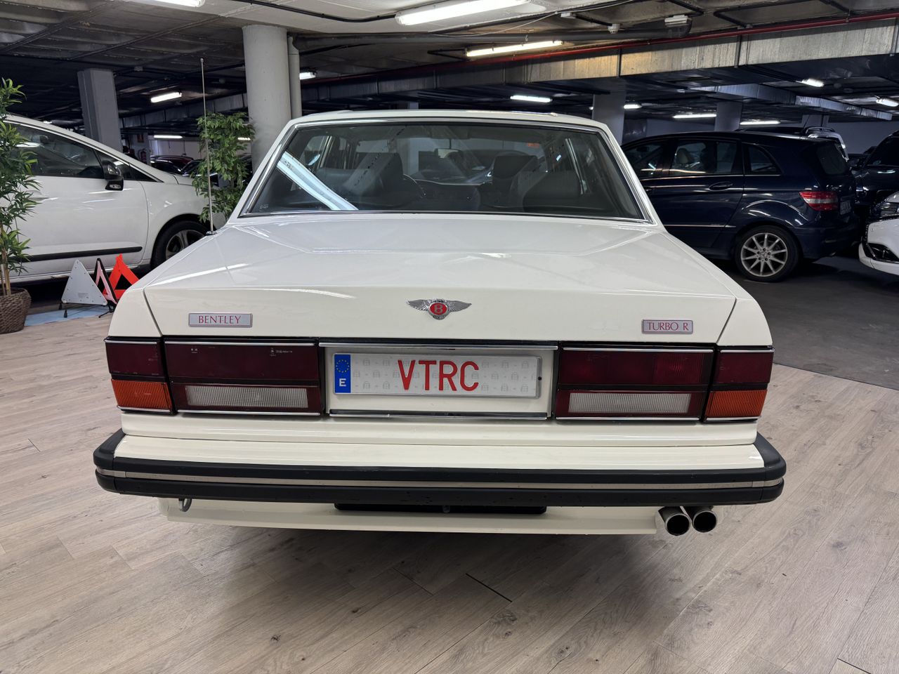 Bentley Turbo R TURBO r  - Foto 24