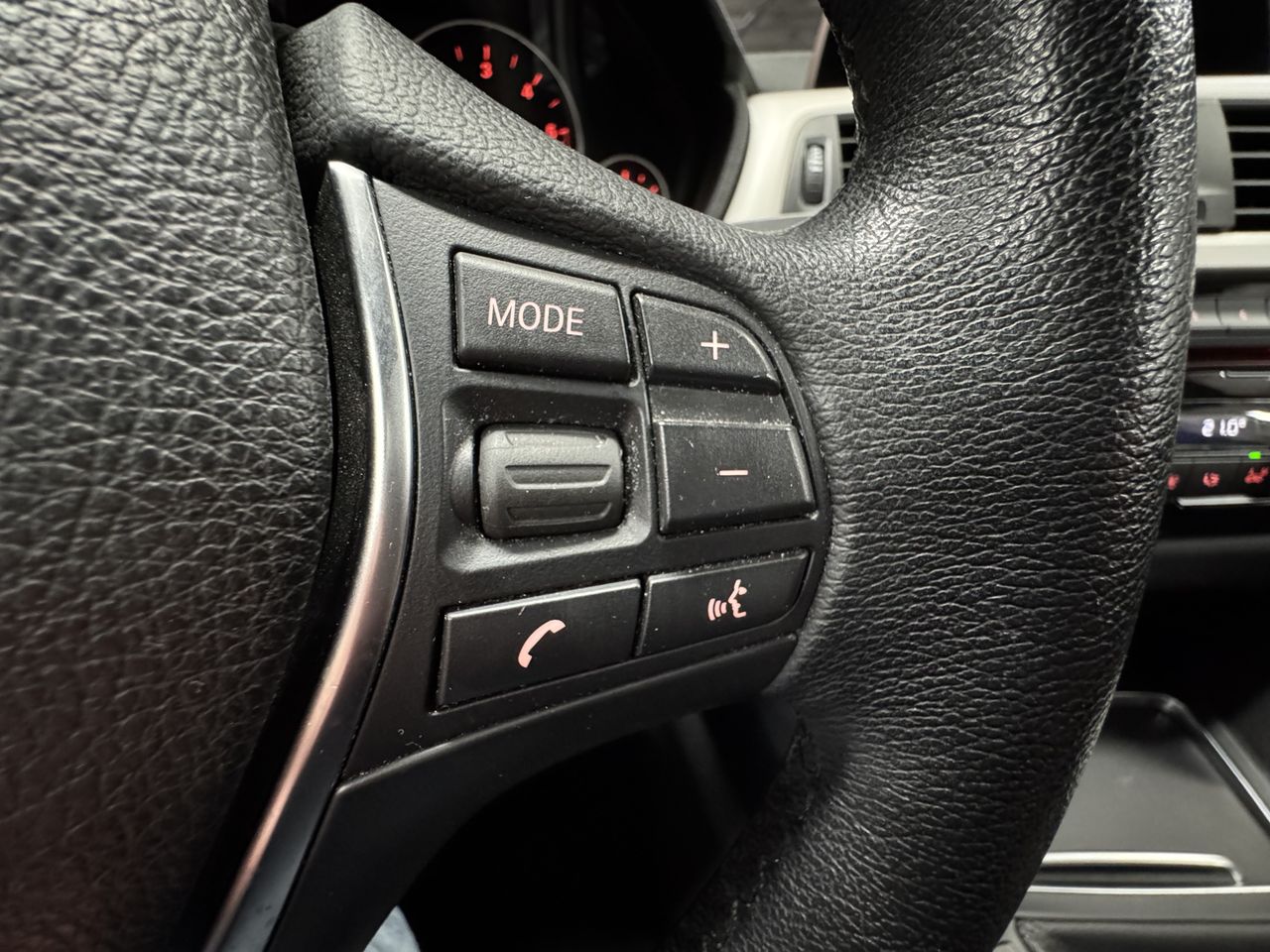 BMW Serie 3 318D  - Foto 29