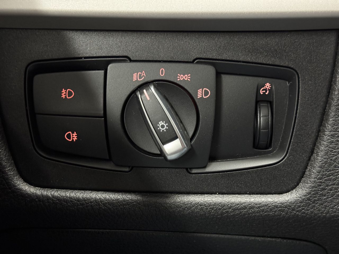 BMW Serie 3 318D  - Foto 26