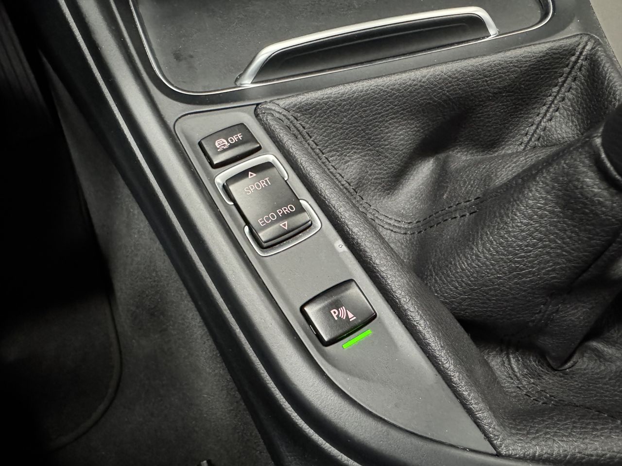 BMW Serie 3 318D  - Foto 21