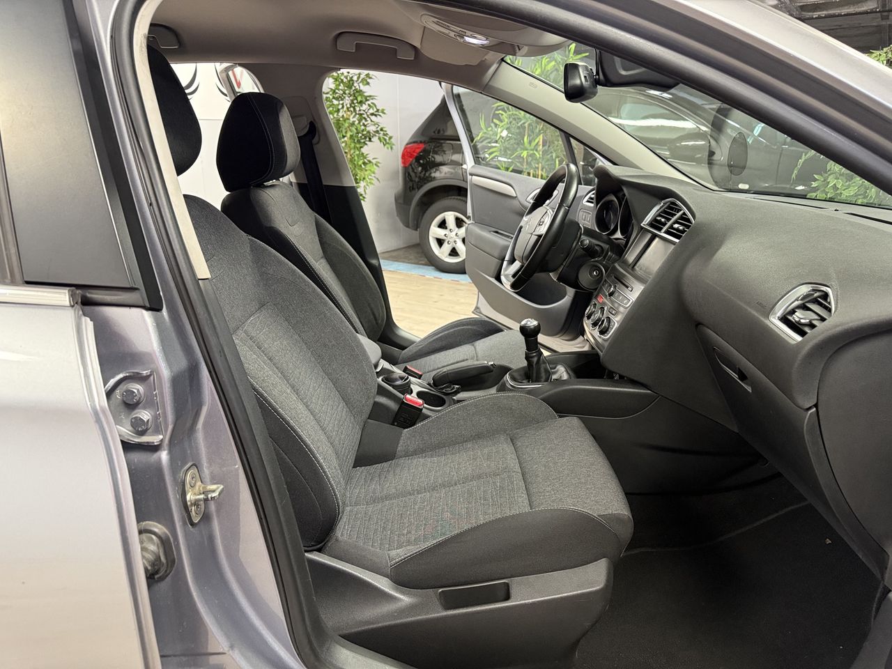 Citroën C4 1.6BlueHDI Live Edition  - Foto 14