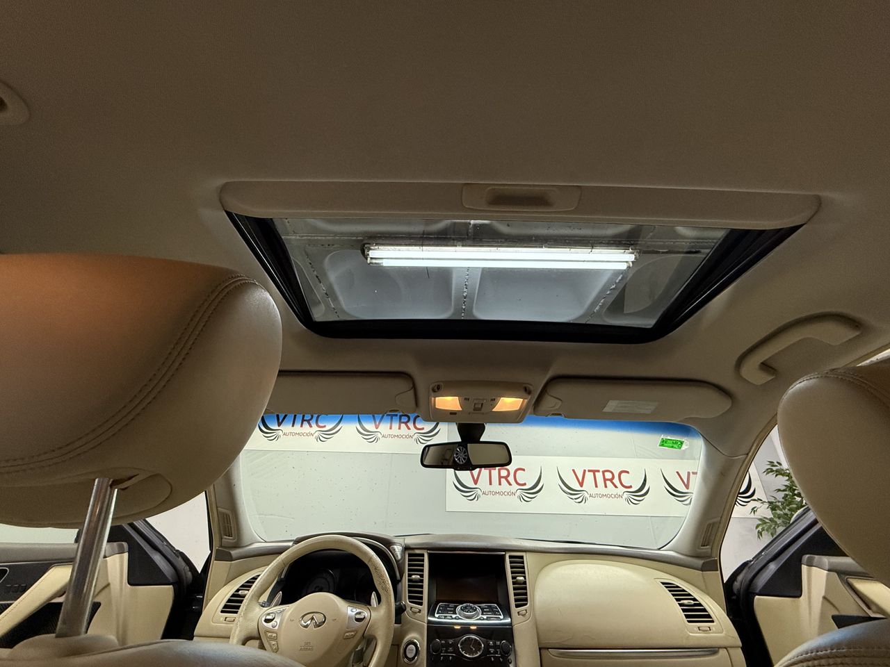 Infiniti FX 3.7 i V6 AWD 24V Auto-S7 320 cv  - Foto 10