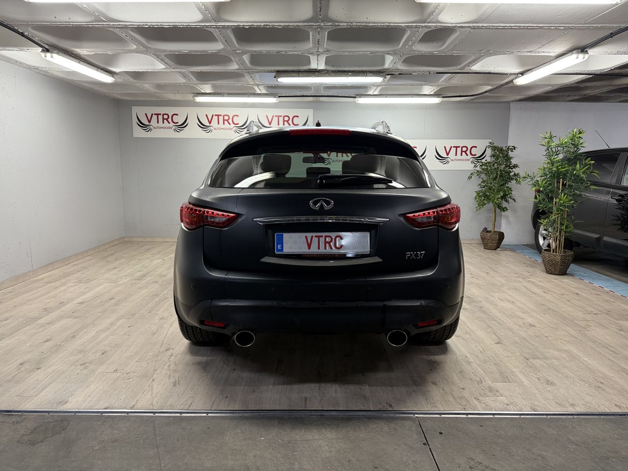 Infiniti FX 3.7 i V6 AWD 24V Auto-S7 320 cv  - Foto 8
