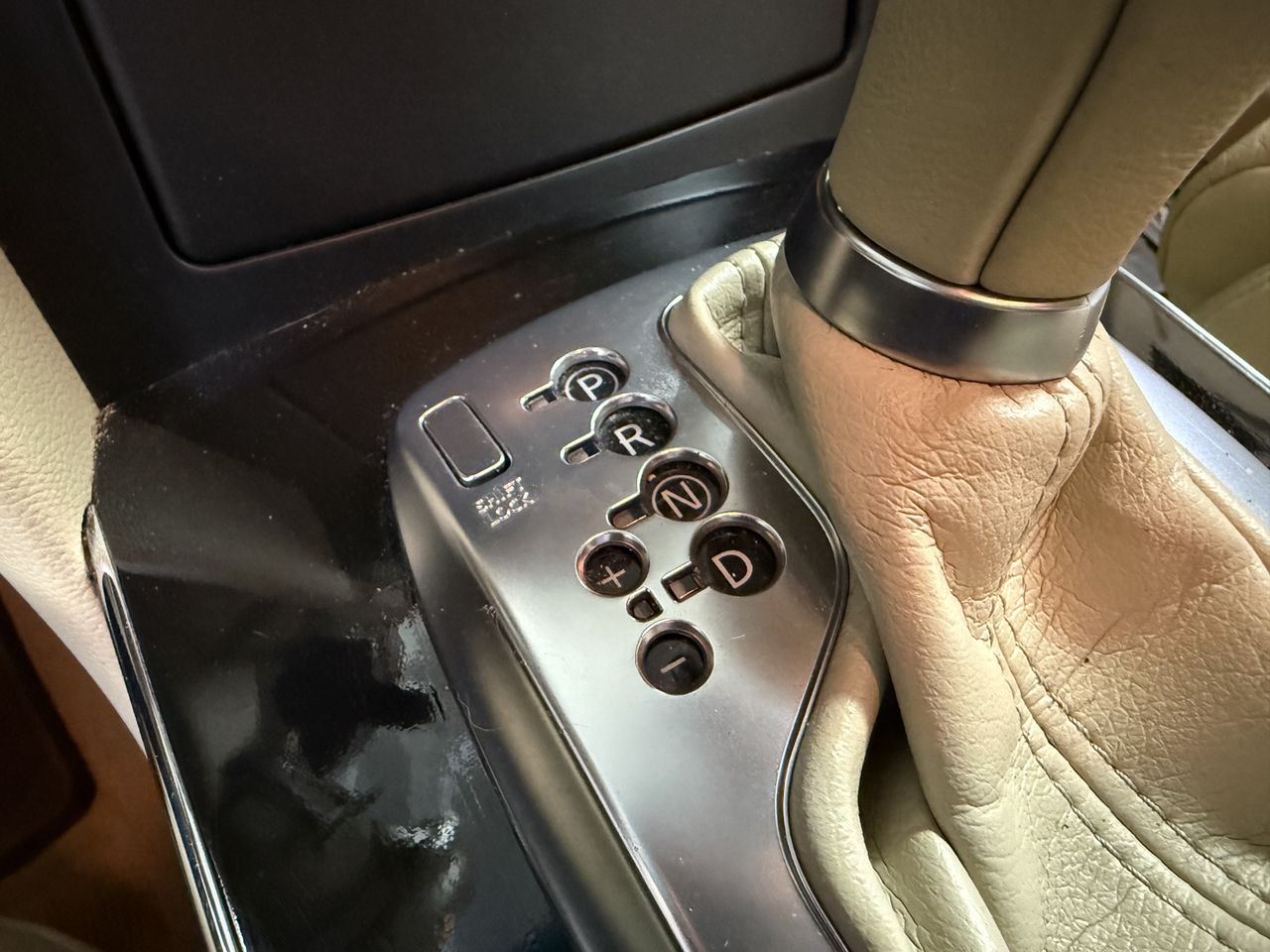 Infiniti FX 30D s  - Foto 21