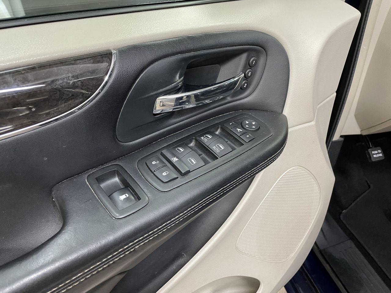 Lancia Voyager 2.8CRDi  - Foto 6