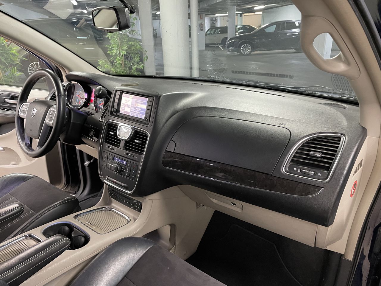 Lancia Voyager 2.8CRDi  - Foto 13