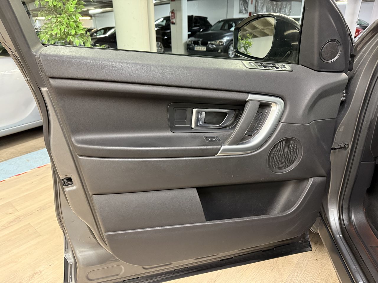 Land-Rover Discovery Sport HSE  - Foto 8