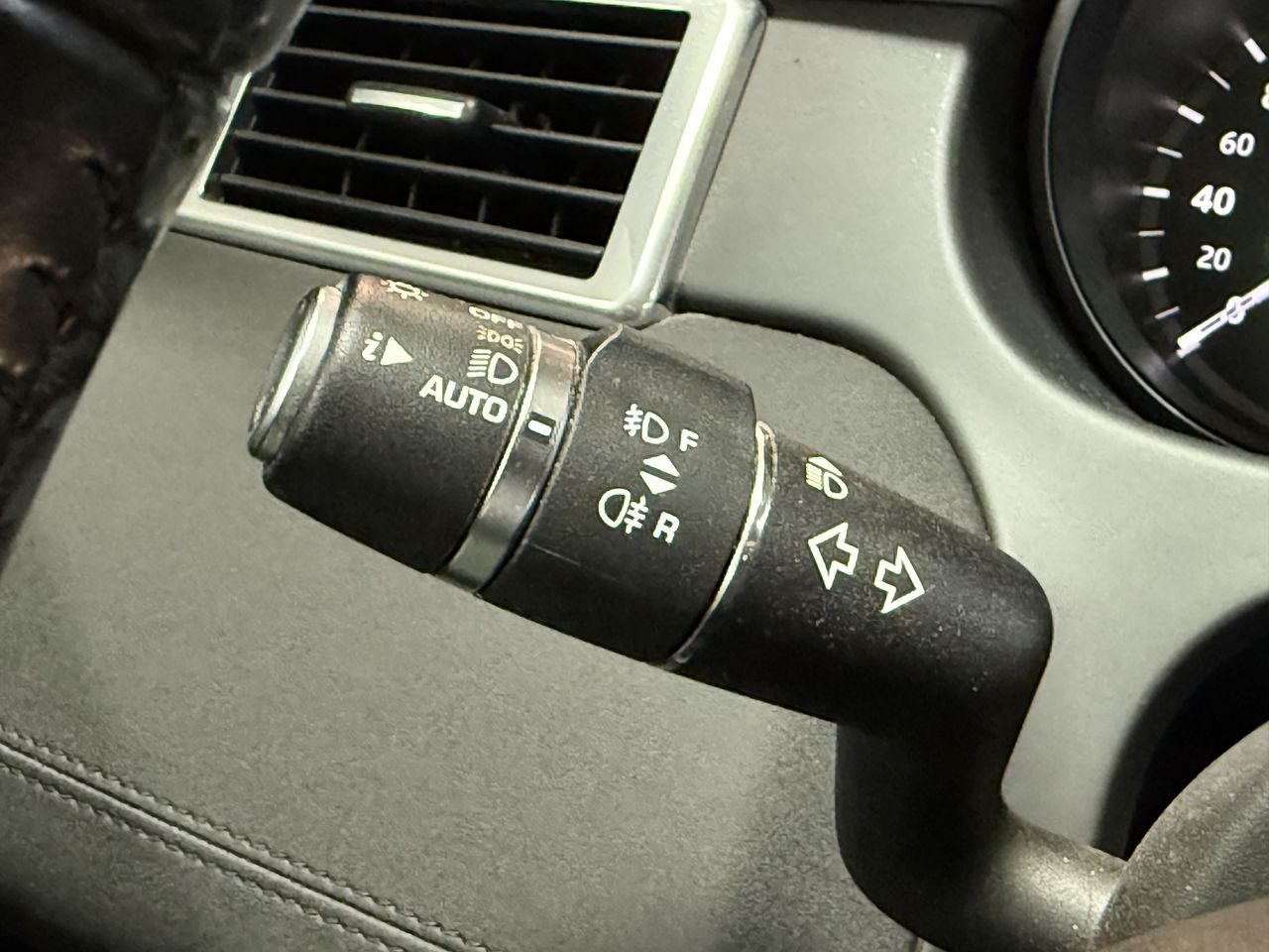 Land-Rover Discovery Sport HSE  - Foto 23