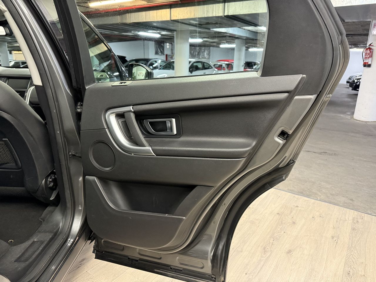 Land-Rover Discovery Sport HSE  - Foto 14