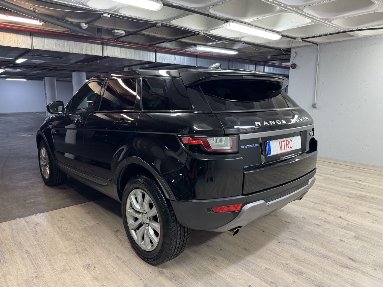 Land-Rover Range Rover Evoque 2.0eD4 Pure 2WD 150, 110kW/150 PS  - Foto 26