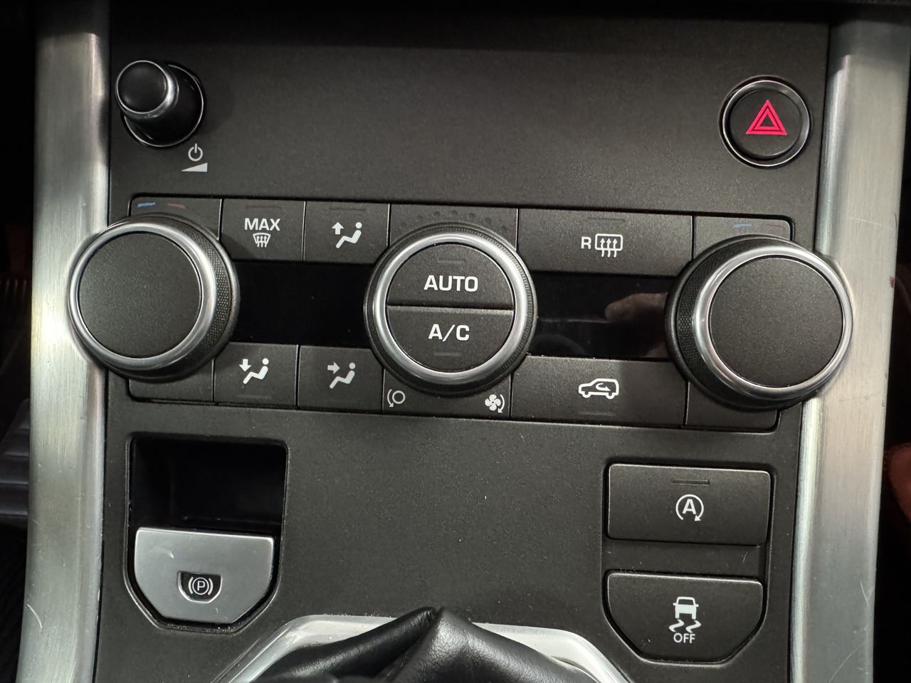 Land-Rover Range Rover Evoque 2.0eD4 Pure 2WD 150, 110kW/150 PS  - Foto 20