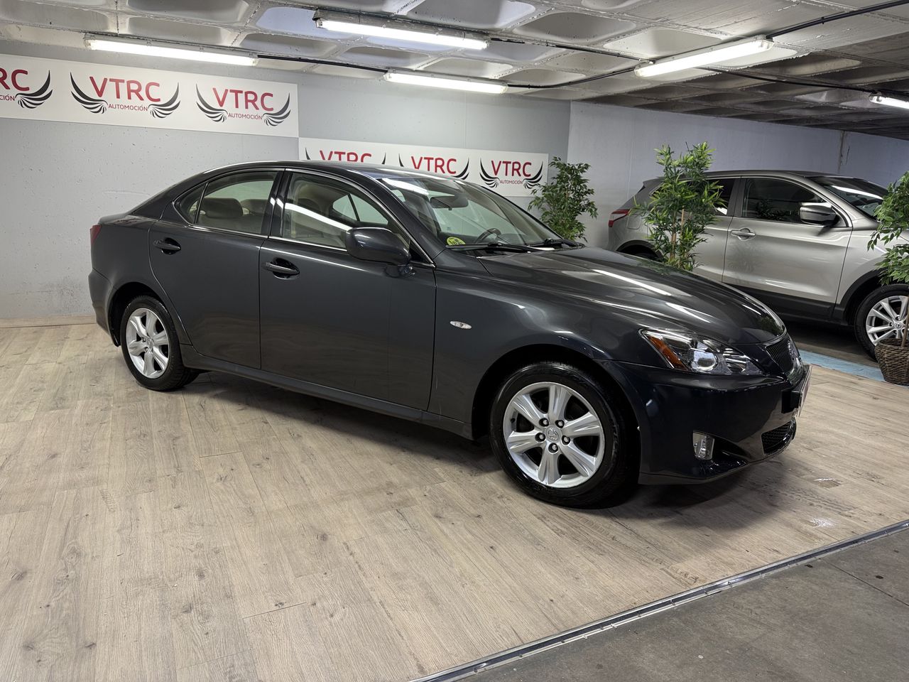 Lexus IS 220D  - Foto 5