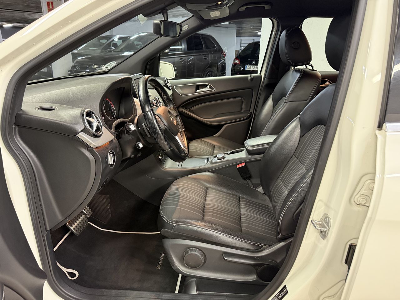 Mercedes Clase B 180cdi Urban  - Foto 19