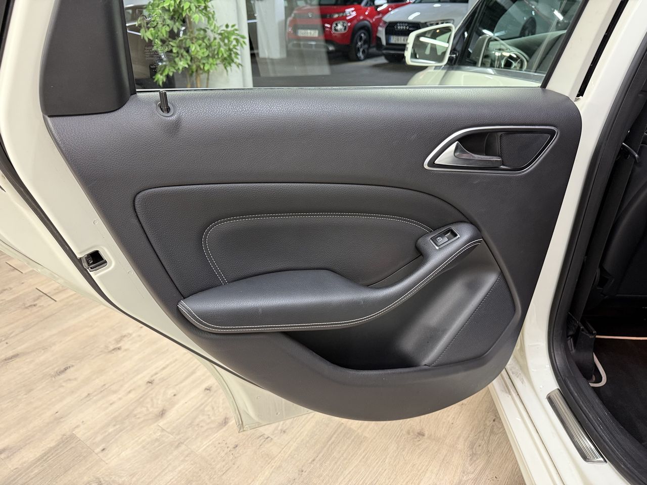 Mercedes Clase B 180cdi Urban  - Foto 14