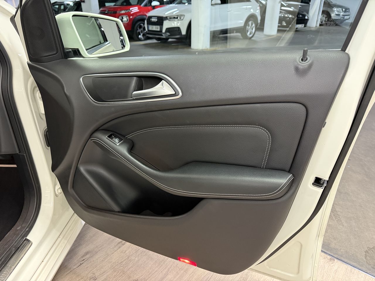 Mercedes Clase B 180cdi Urban  - Foto 5