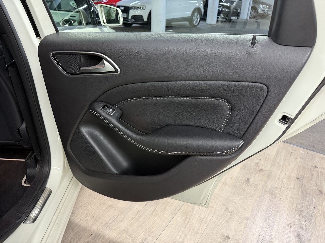 Mercedes Clase B 180cdi Urban  - Foto 10