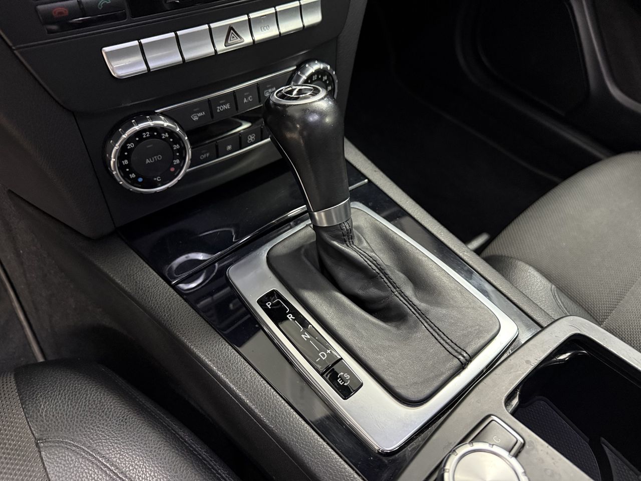 Mercedes Clase C COUPE 220CDI  - Foto 7