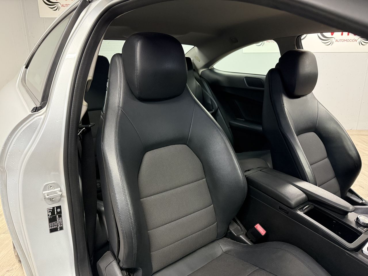 Mercedes Clase C COUPE 220CDI  - Foto 10