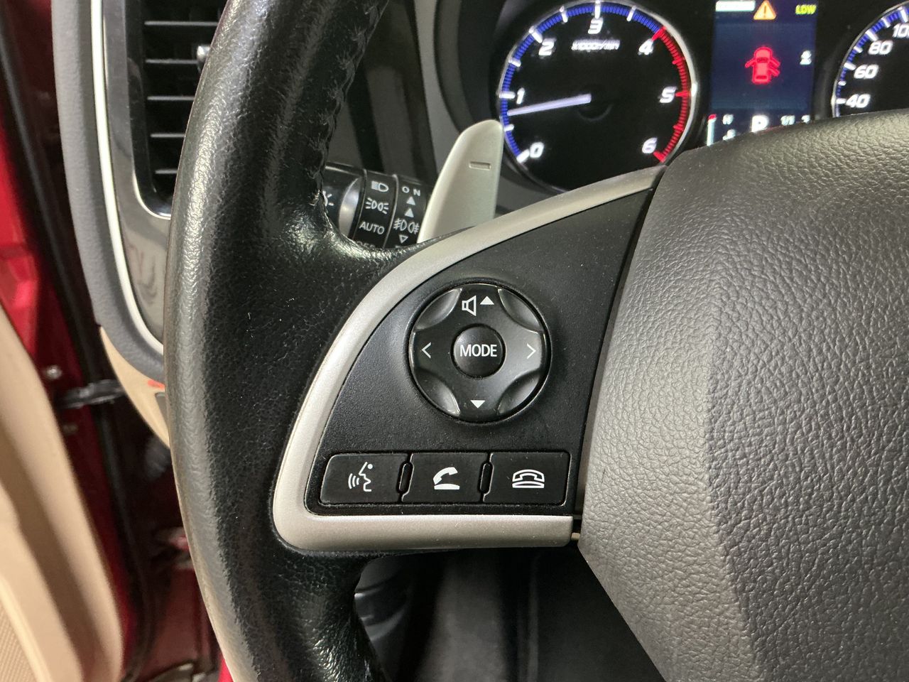 Mitsubishi Outlander 220 DID Kaiteki Auto 4WD  - Foto 31