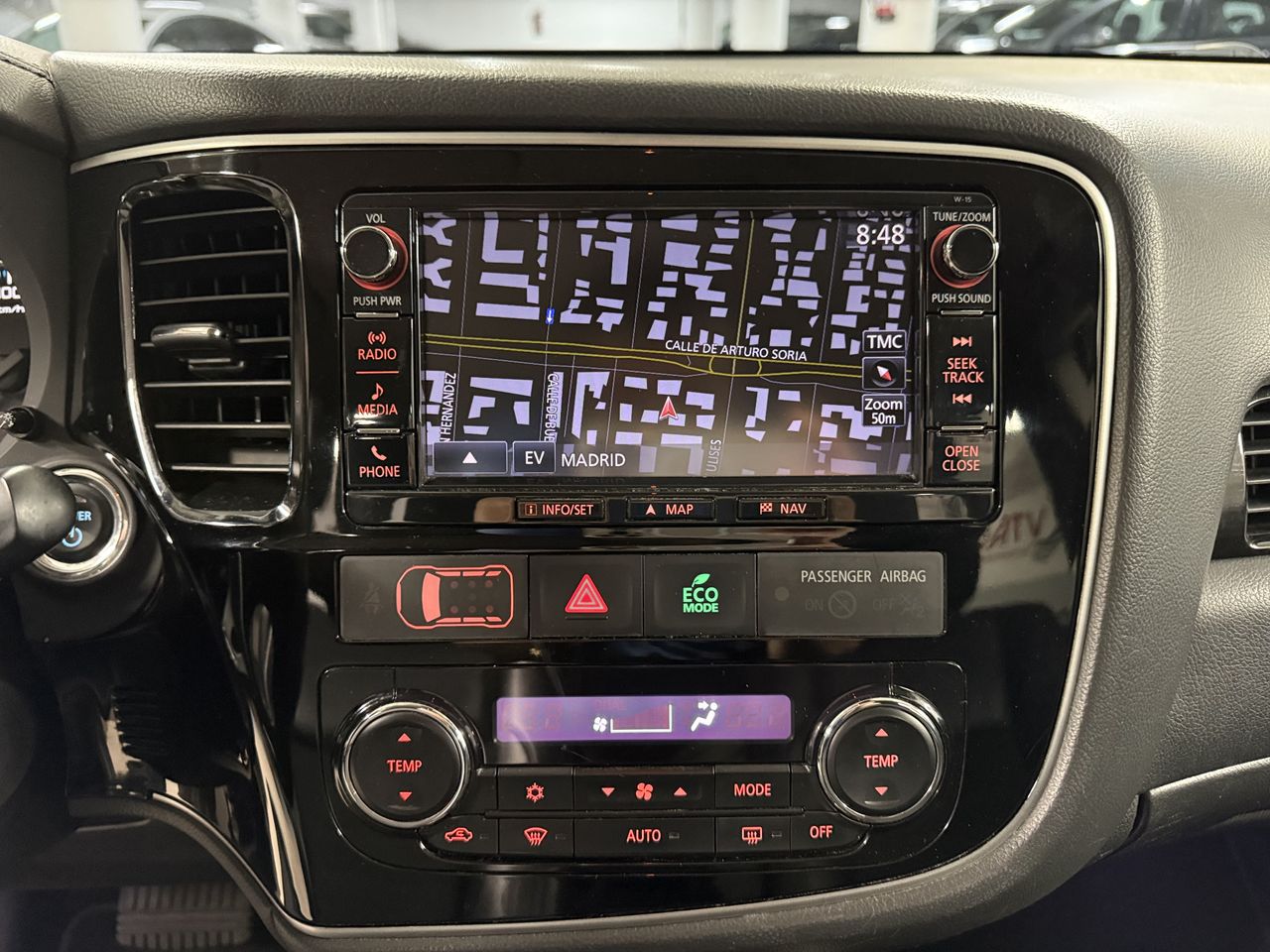 Mitsubishi Outlander plug-in híbrido OUTLANDER PHEV KAITEKI 4WD  - Foto 28